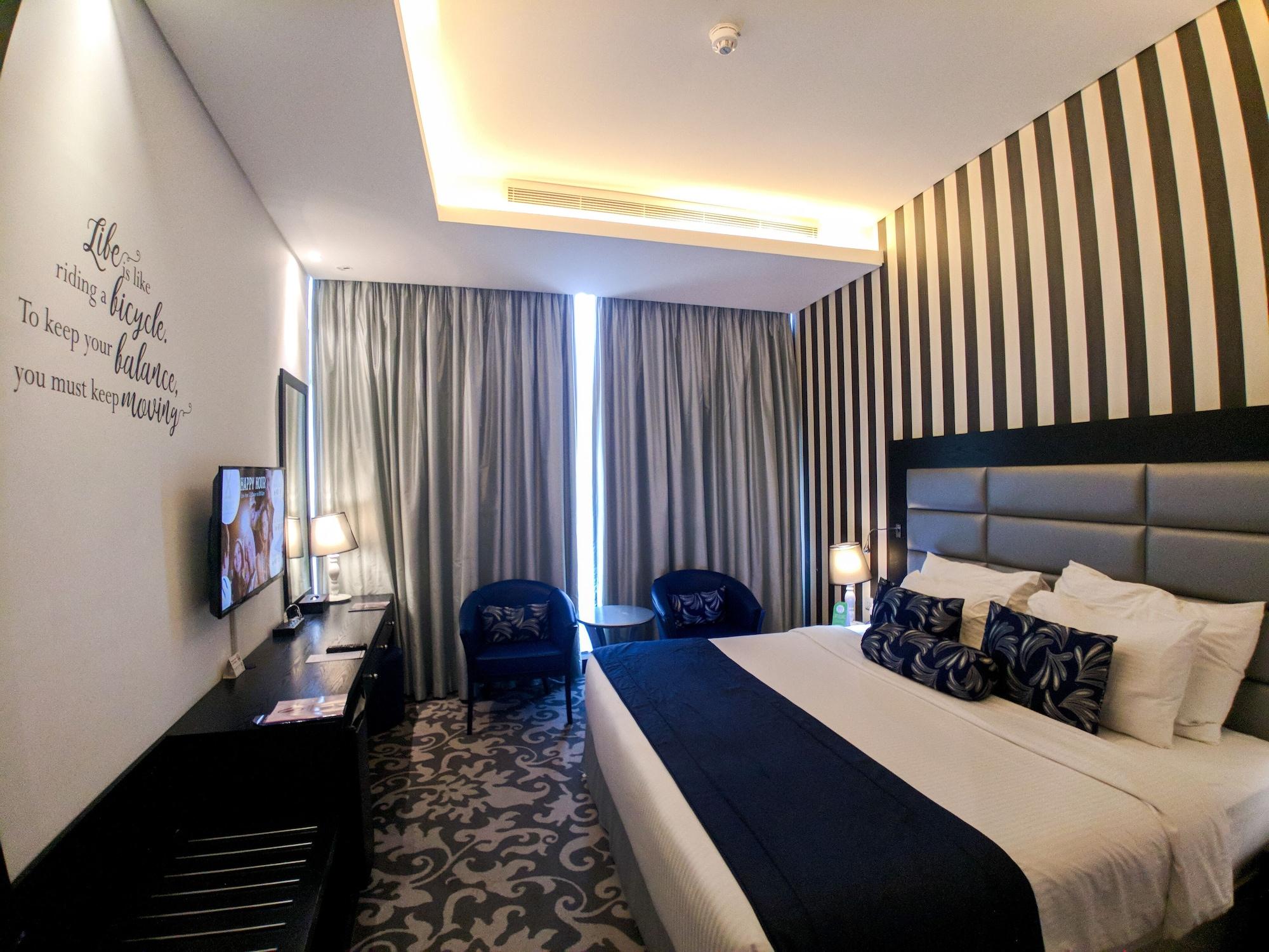 Signature 1 Hotel Tecom Dubai