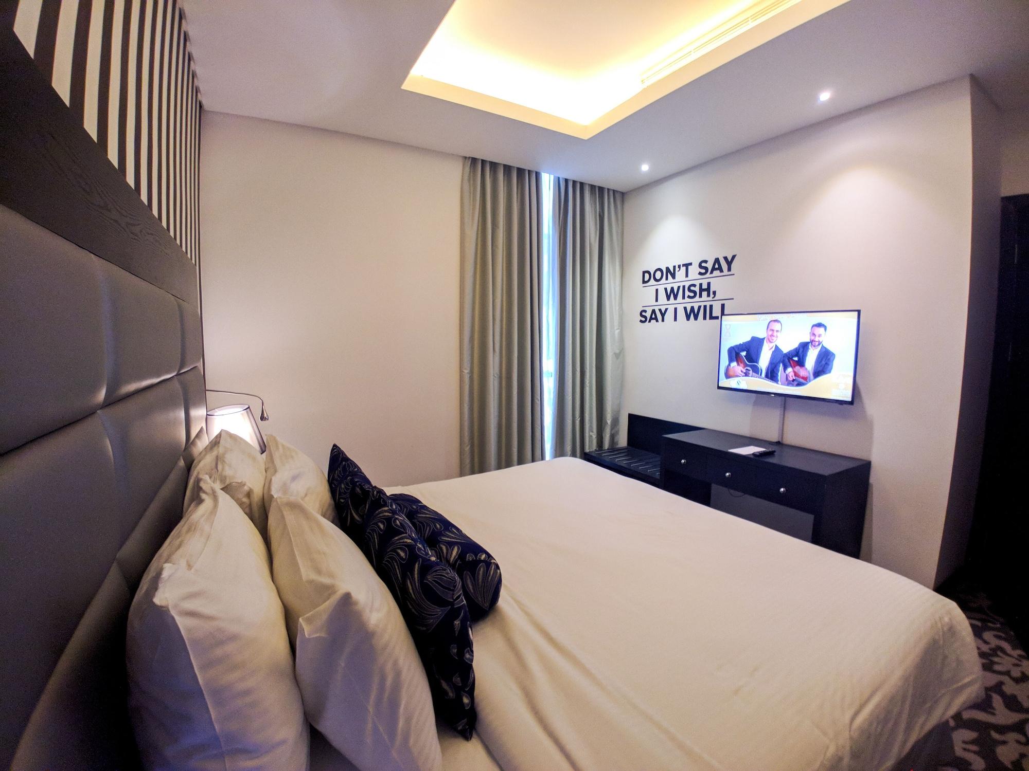 Signature 1 Hotel Tecom Dubai
