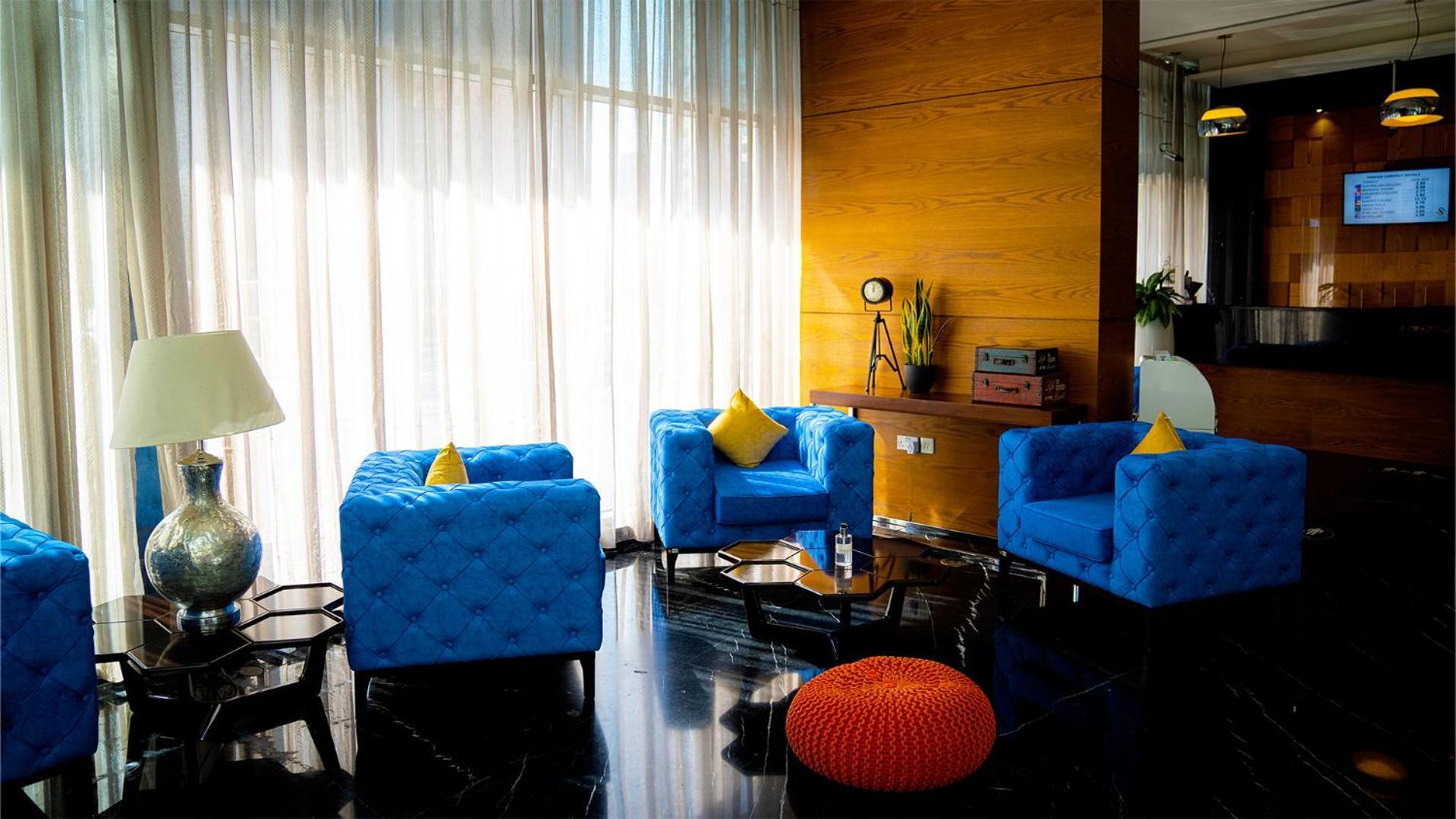 Signature 1 Tecom Dubai