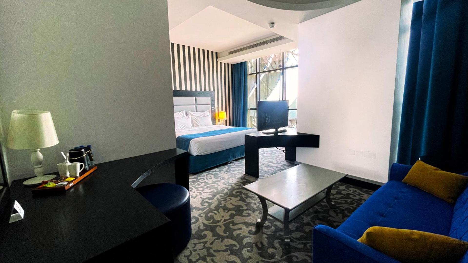 Hotel Signature 1 Tecom 4*